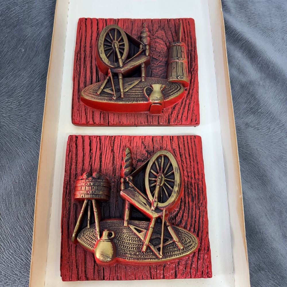 VTG Miller Chalkware Set of 2 Spinning Wheel Wall Plaques Original Box 1968 5x5